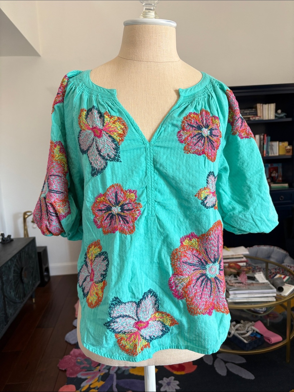 Anthropologie Maeve Teal Blue Embroidered Floral Top size XSP
